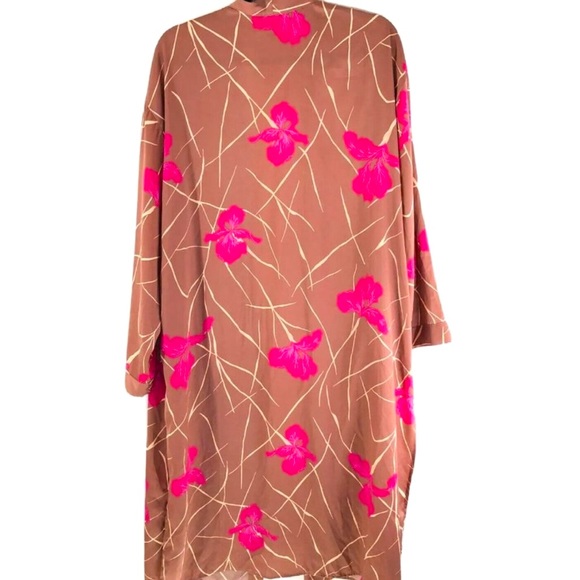 Cardigan Satin Robe in Floral Pink and Brown - Picture 3 of 7